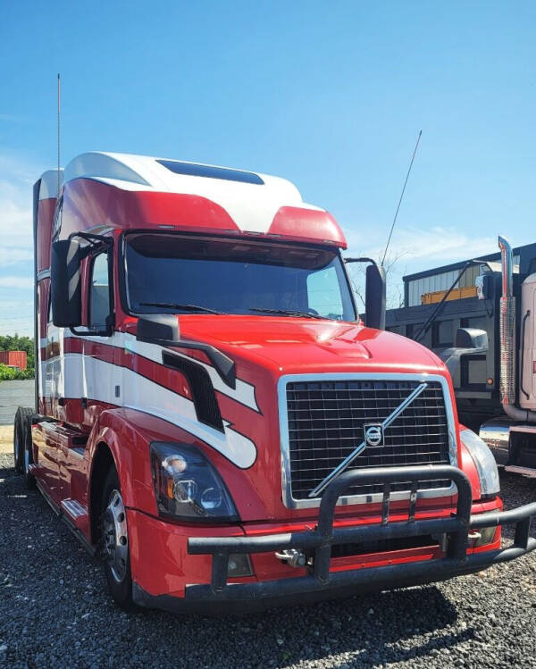 2017 Volvo VNL 780