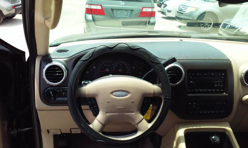 2004 Ford Expedition Eddie Bauer