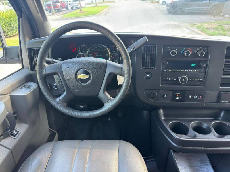 2018 Chevrolet Express LS 3500