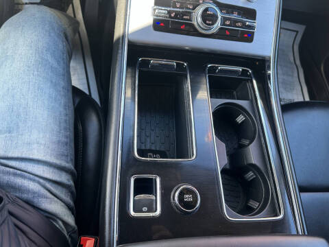 2023 Lincoln Aviator Livery