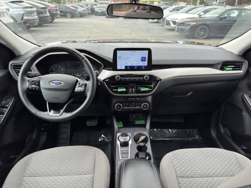2021 Ford Escape SE