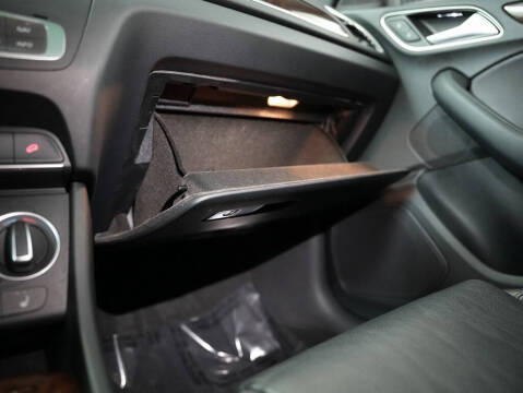 2016 Audi Q3 2.0T quattro Premium Plus