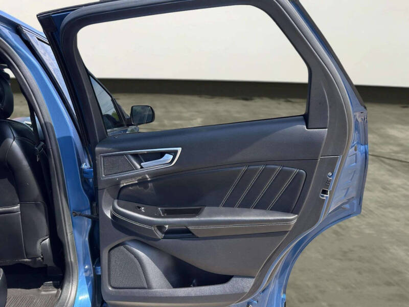2019 Ford Edge ST