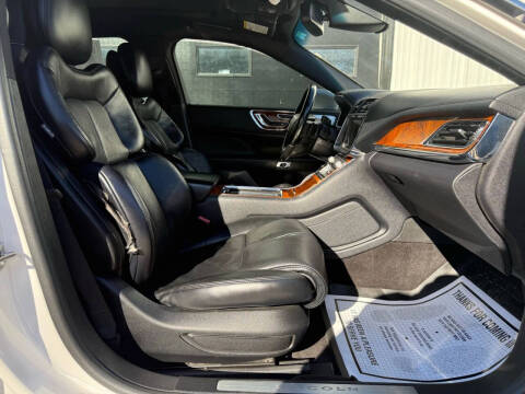 2017 Lincoln Continental Reserve