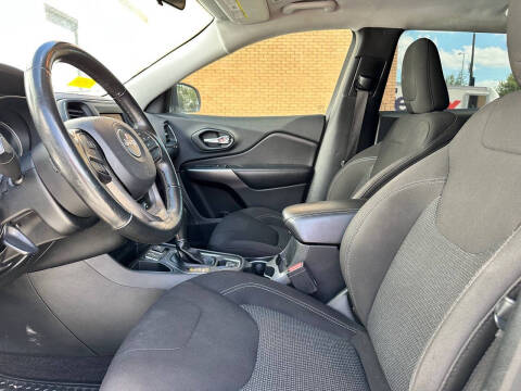 2019 Jeep Cherokee Latitude
