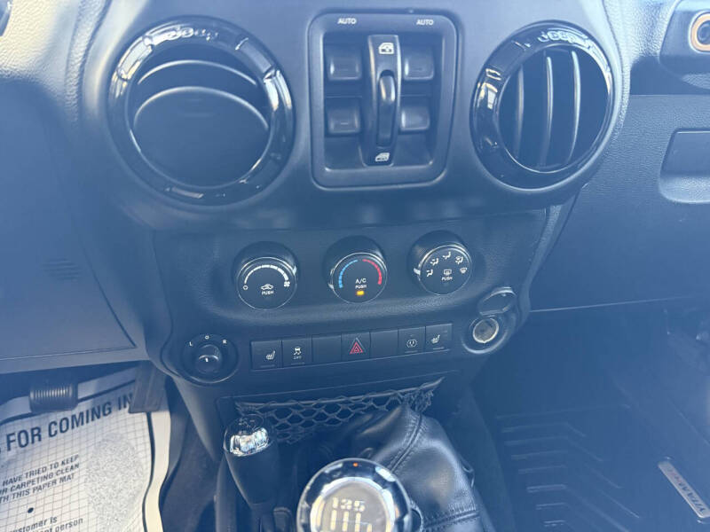 2014 Jeep Wrangler Unlimited Dragon