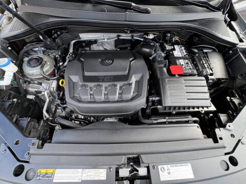 2018 Volkswagen Tiguan 2.0T SEL Premium 4Motion