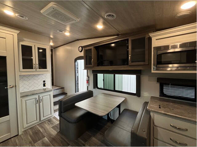 2023 Keystone RV Cougar 23MLE