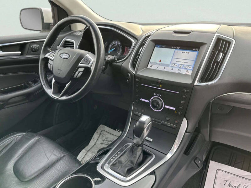 2016 Ford Edge Titanium