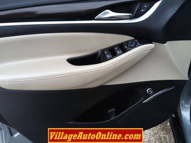 2018 Buick Enclave Essence