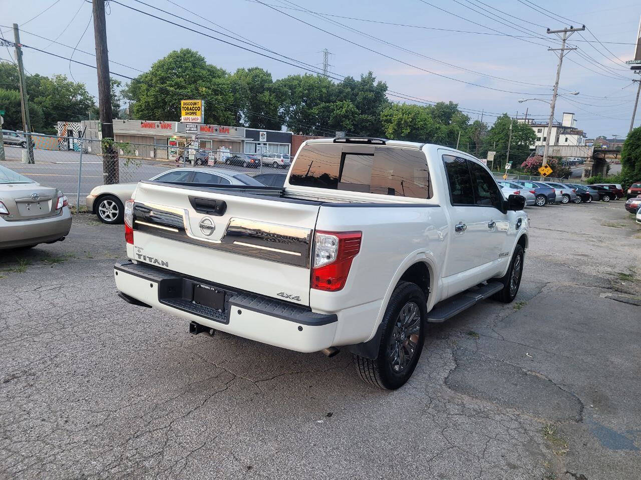 2017 Nissan Titan for sale at Green Ride LLC in NASHVILLE, TN