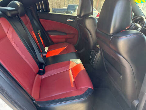 2016 Dodge Charger SXT