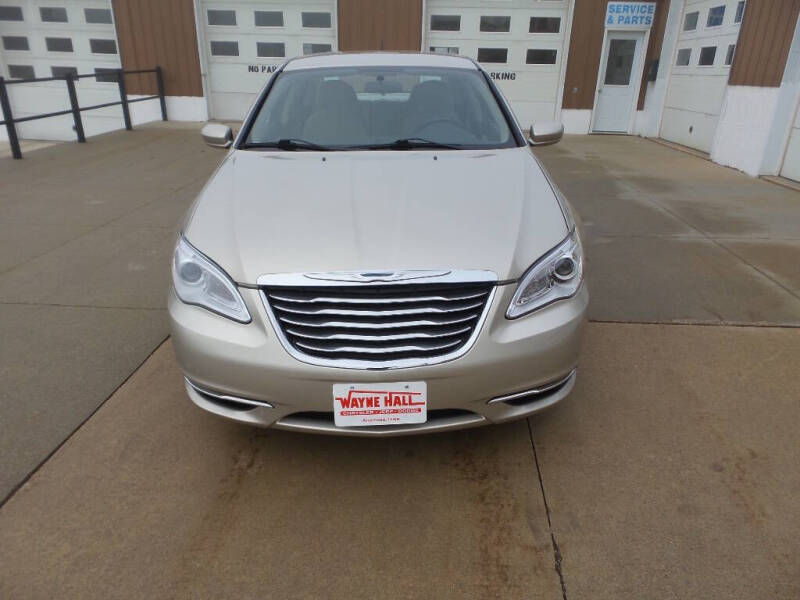 2013 Chrysler 200 Touring