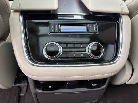 2018 Lincoln Navigator Select