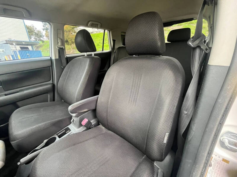 2008 Scion xB
