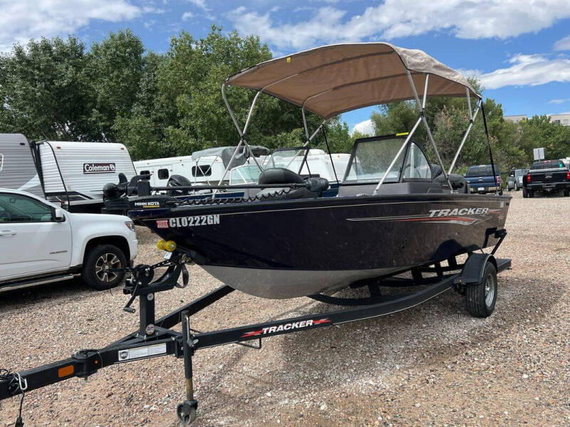 2022 Tracker PRO GLIDE