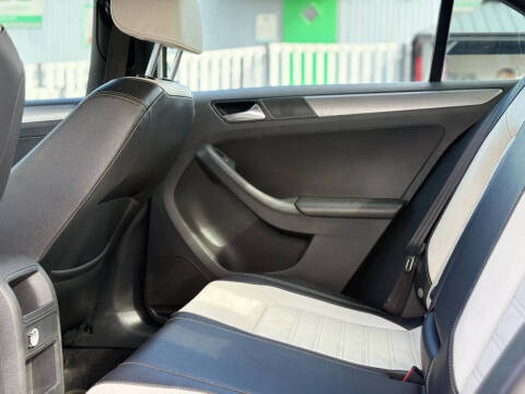 2016 Volkswagen Jetta 1.8T Sport