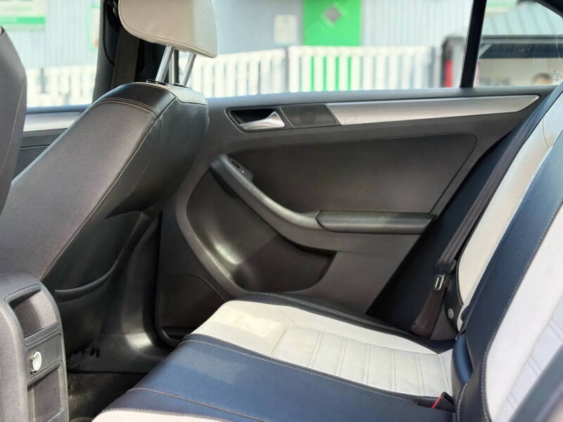 2016 Volkswagen Jetta 1.8T Sport