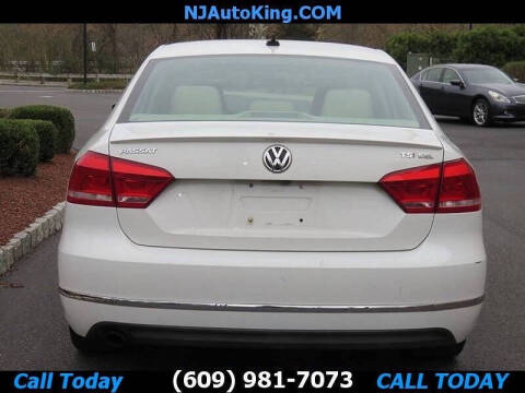 2014 Volkswagen Passat 1.8T SEL Premium PZEV