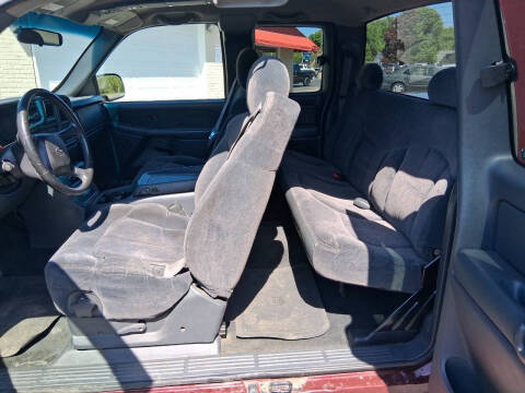 2000 Chevrolet Silverado 1500 LS