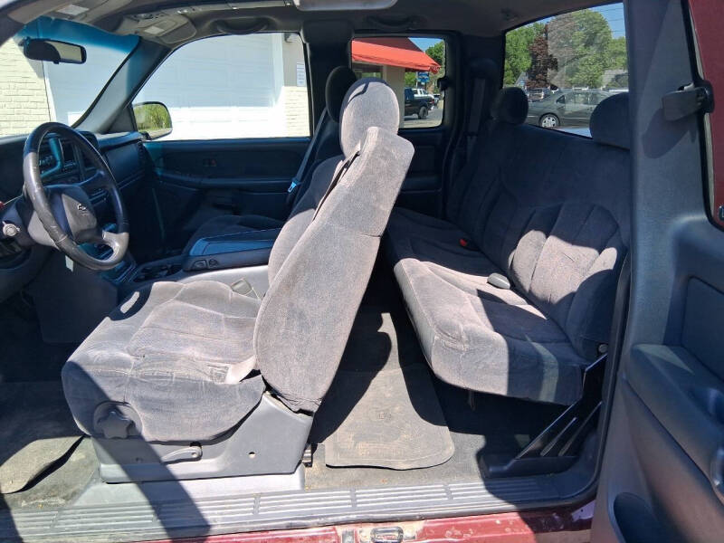 2000 Chevrolet Silverado 1500 LS