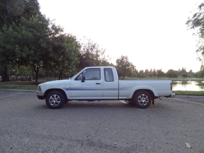 1994 Toyota Pickup DX