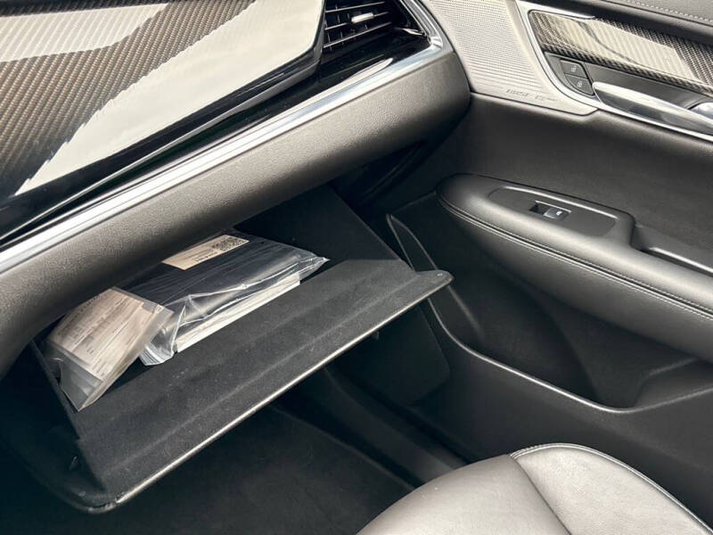 2023 Cadillac XT6 Sport