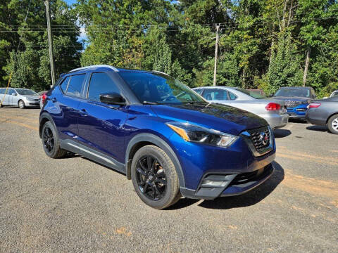2020 Nissan Kicks SR