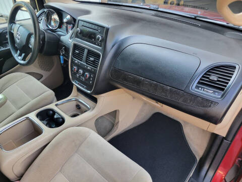 2014 Dodge WHEELCHAIR VAN
