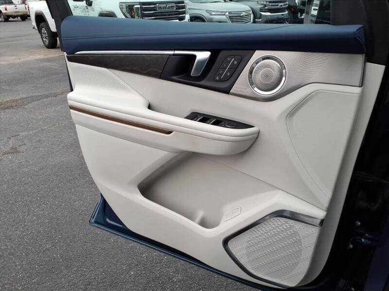 2025 Buick Enclave Avenir