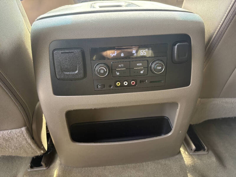 2016 Chevrolet Suburban LT