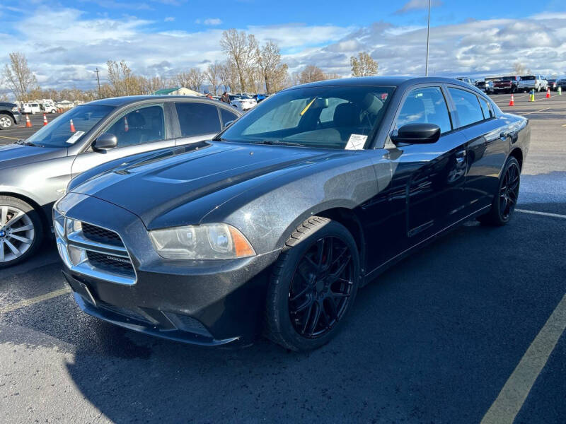 2014 Dodge Charger SE photo 2