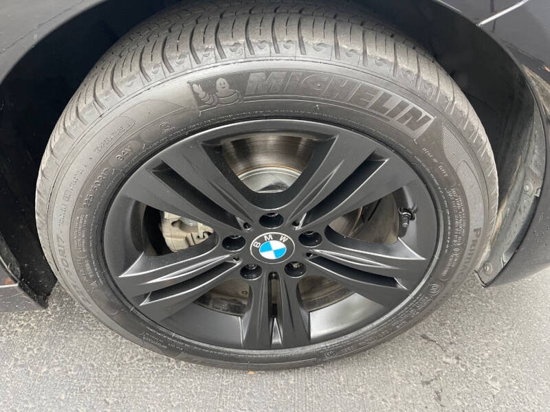 2017 BMW 3 Series 330i