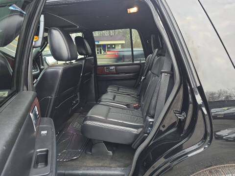 2017 Lincoln Navigator Select