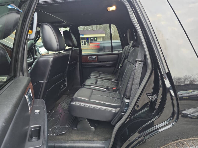 2017 Lincoln Navigator Select