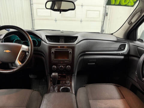 2017 Chevrolet Traverse LT