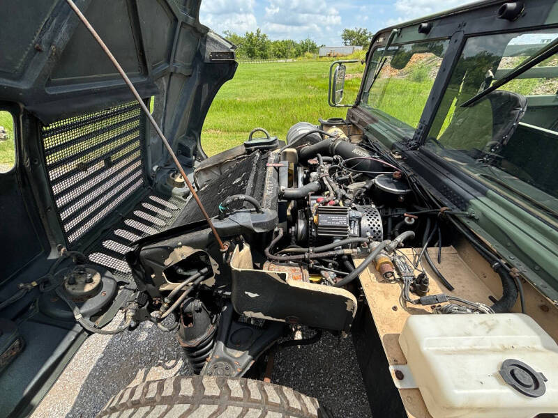 2001 AM General HMMWV