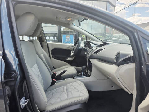 2011 Ford Fiesta SE