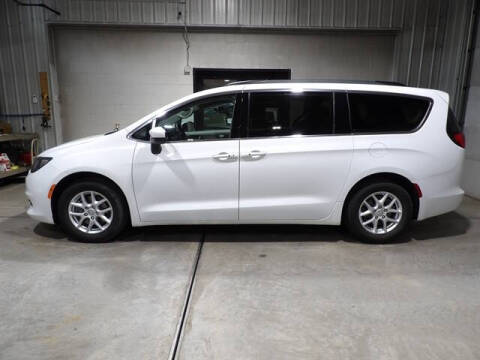 2020 Chrysler Voyager LXi