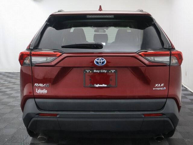 2021 Toyota RAV4 Hybrid XLE Premium