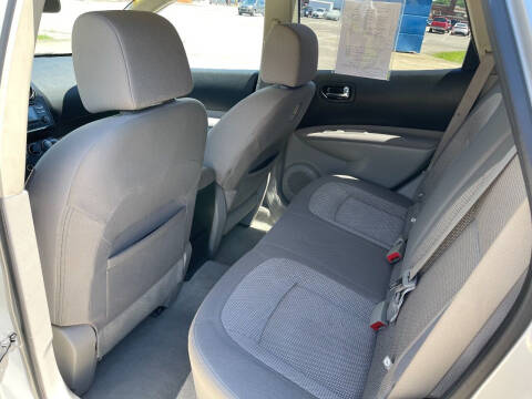 2012 Nissan Rogue S