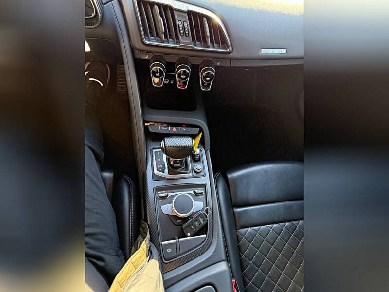 2017 Audi R8 5.2 quattro V10 Plus