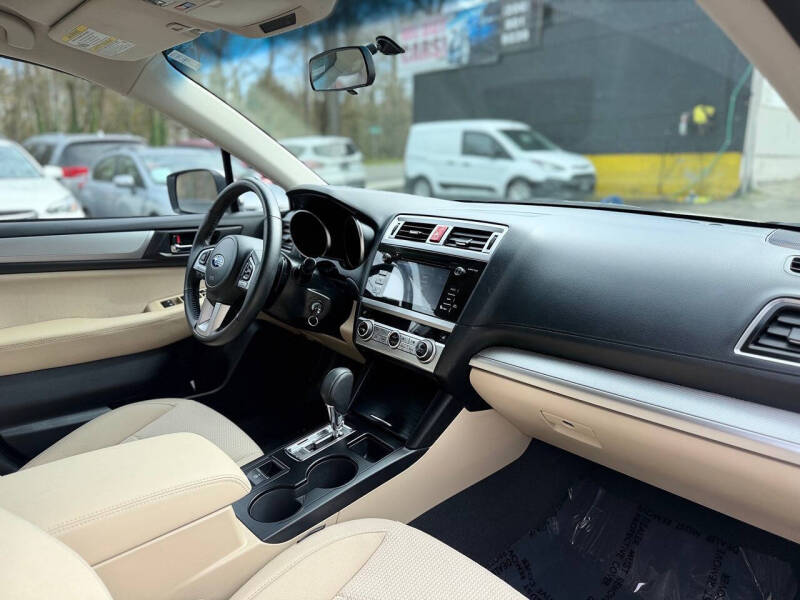 2017 Subaru Outback 2.5i Premium