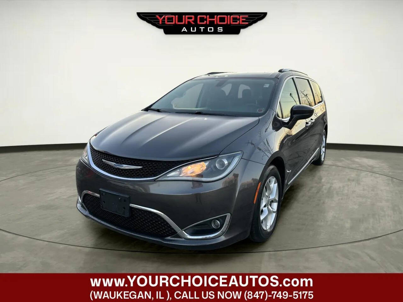 2018 Chrysler Pacifica Touring L Plus 4dr Mini Van's photo