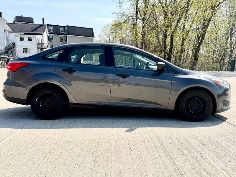 2017 Ford Focus S