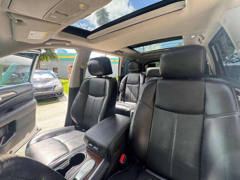 2019 Nissan Pathfinder Platinum