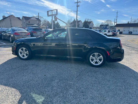 2019 Chrysler 300 Touring