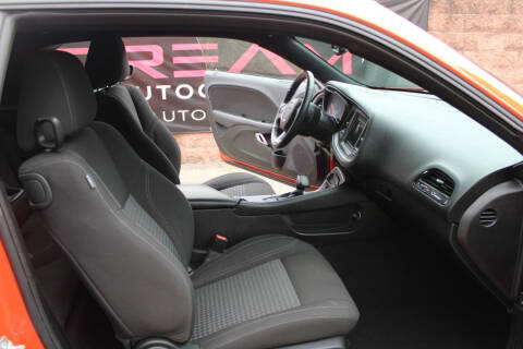 2022 Dodge Challenger SXT