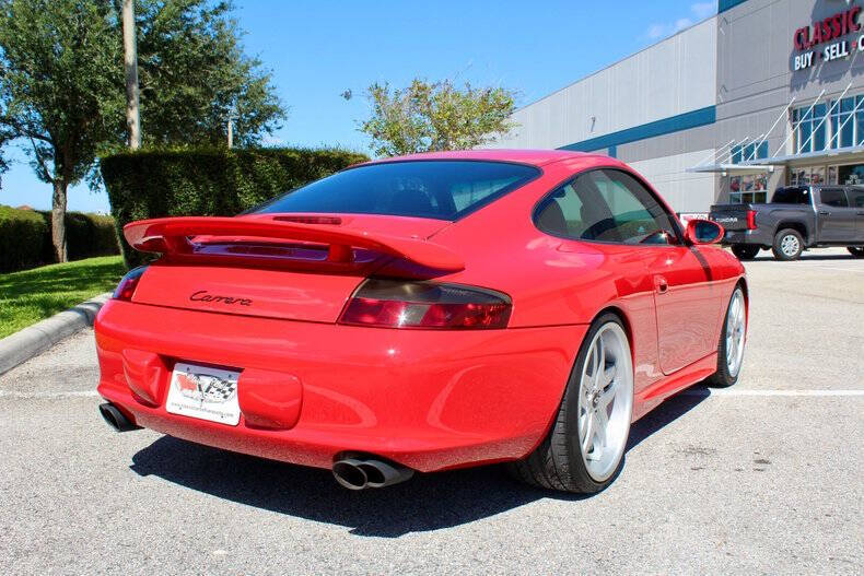 2003 Porsche 911 Carrera