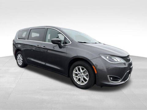 2020 Chrysler Pacifica Touring